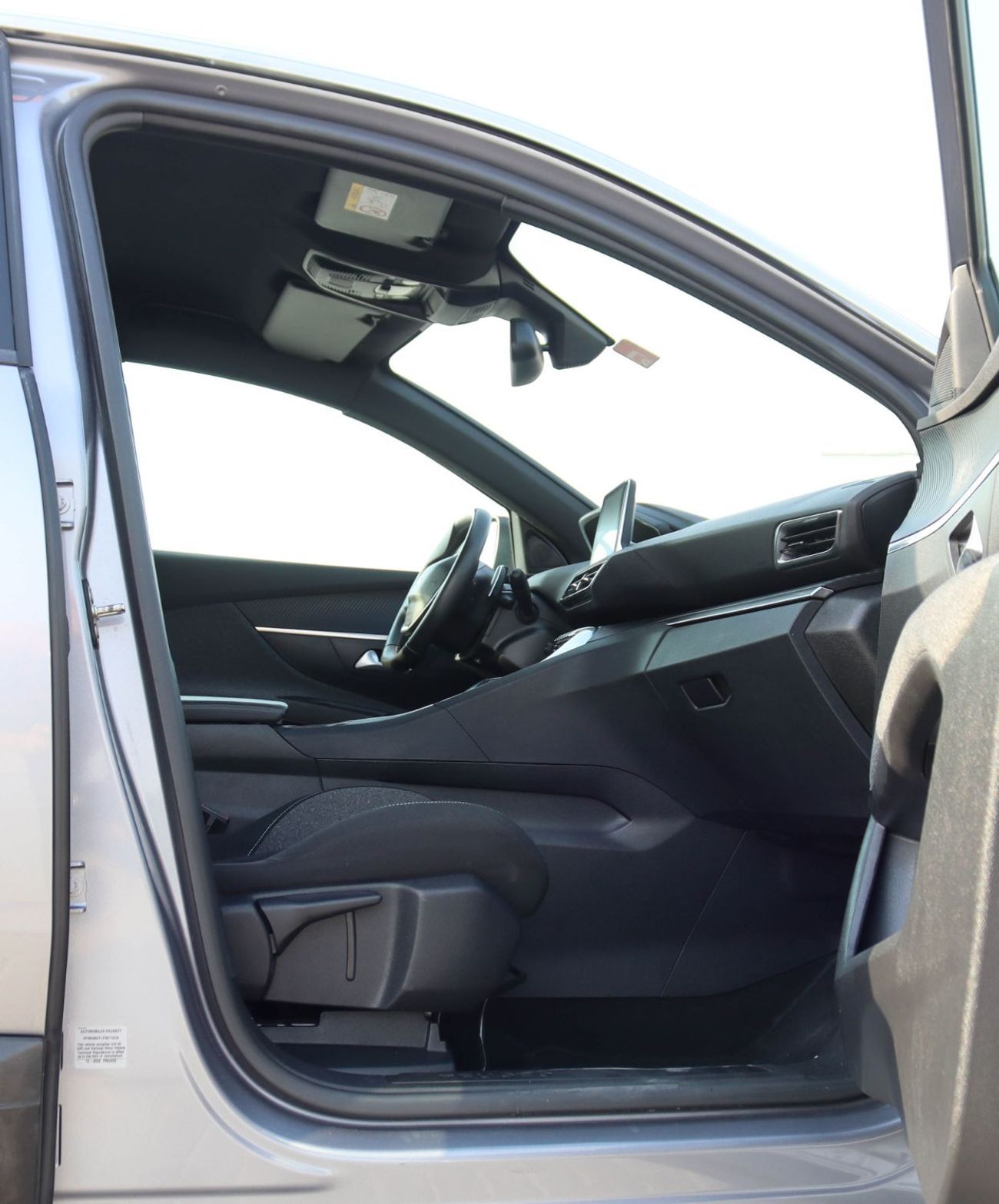 بيجو 3008 Peugeot 3008 2023 GCC 1.6L | Top Condition | Original Paint | No Accidents | 1,042 AED/month