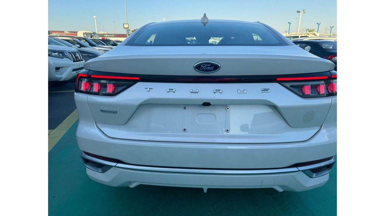 فورد توروس 2.0L PETROL 2023 GCC