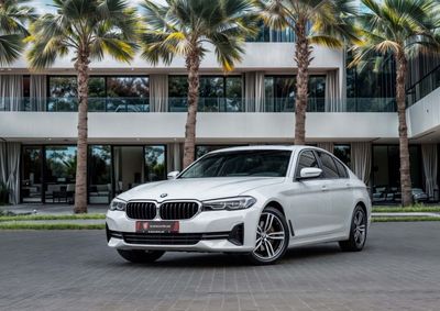 بي أم دبليو 520i 20i Exclusive | 3,016 P.M | 0% Downpayment | Agency Warranty!