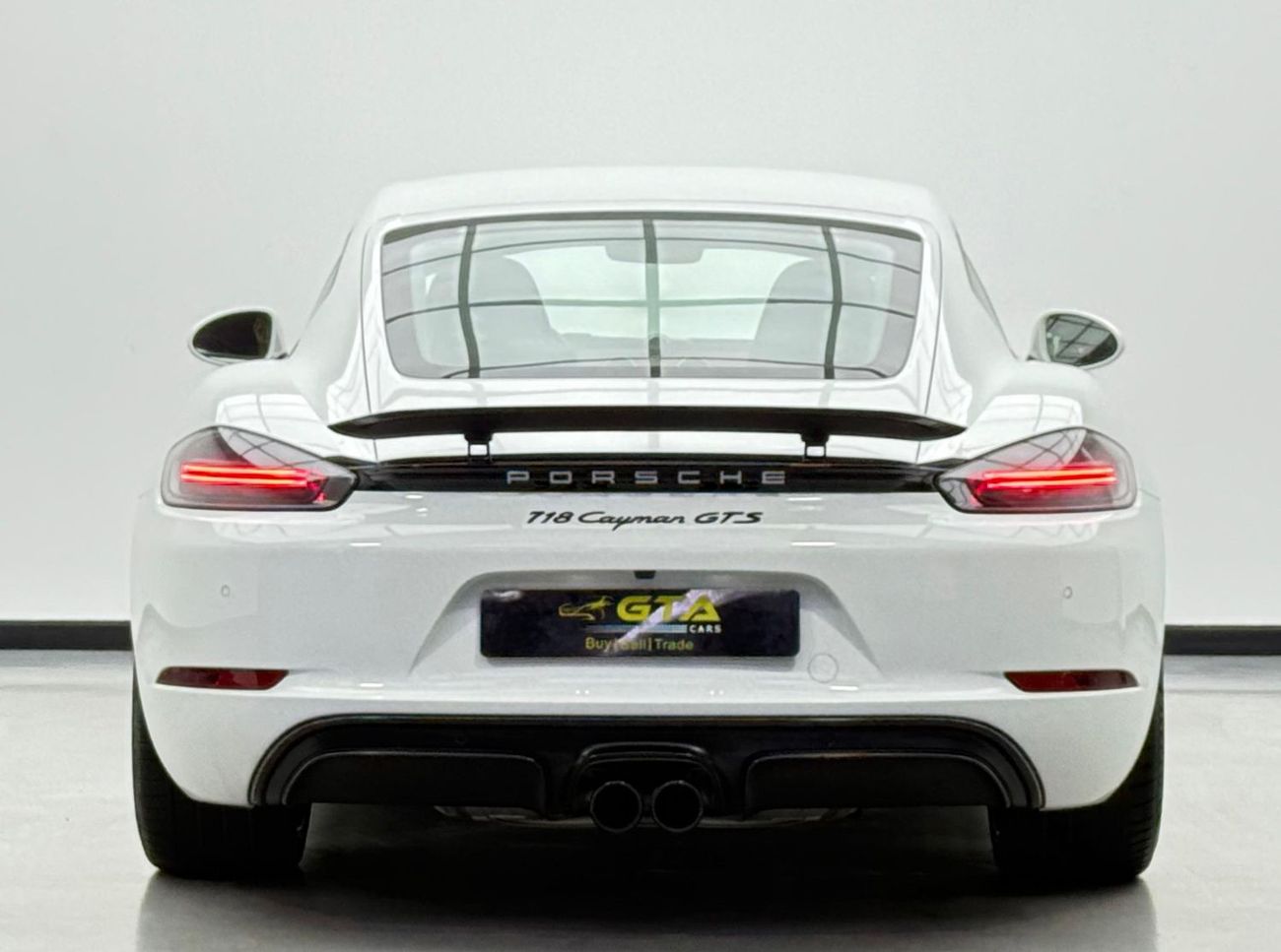 بورش كايمان 718 GTS 2.5L 2018 Porsche 718 Cayman GTS, Warranty, Full Service History, Excellent Condition, GCC