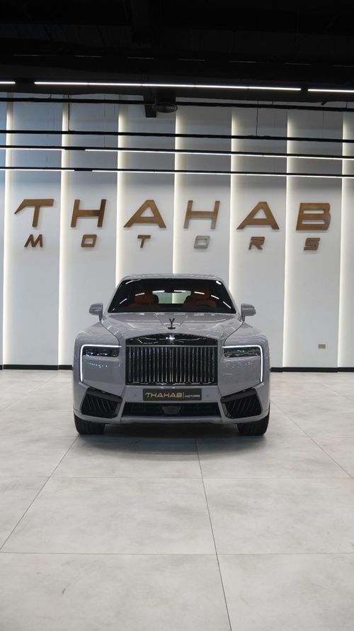 Rolls-Royce Cullinan Rolls-Royce Cullinan Silver Badge - 2025