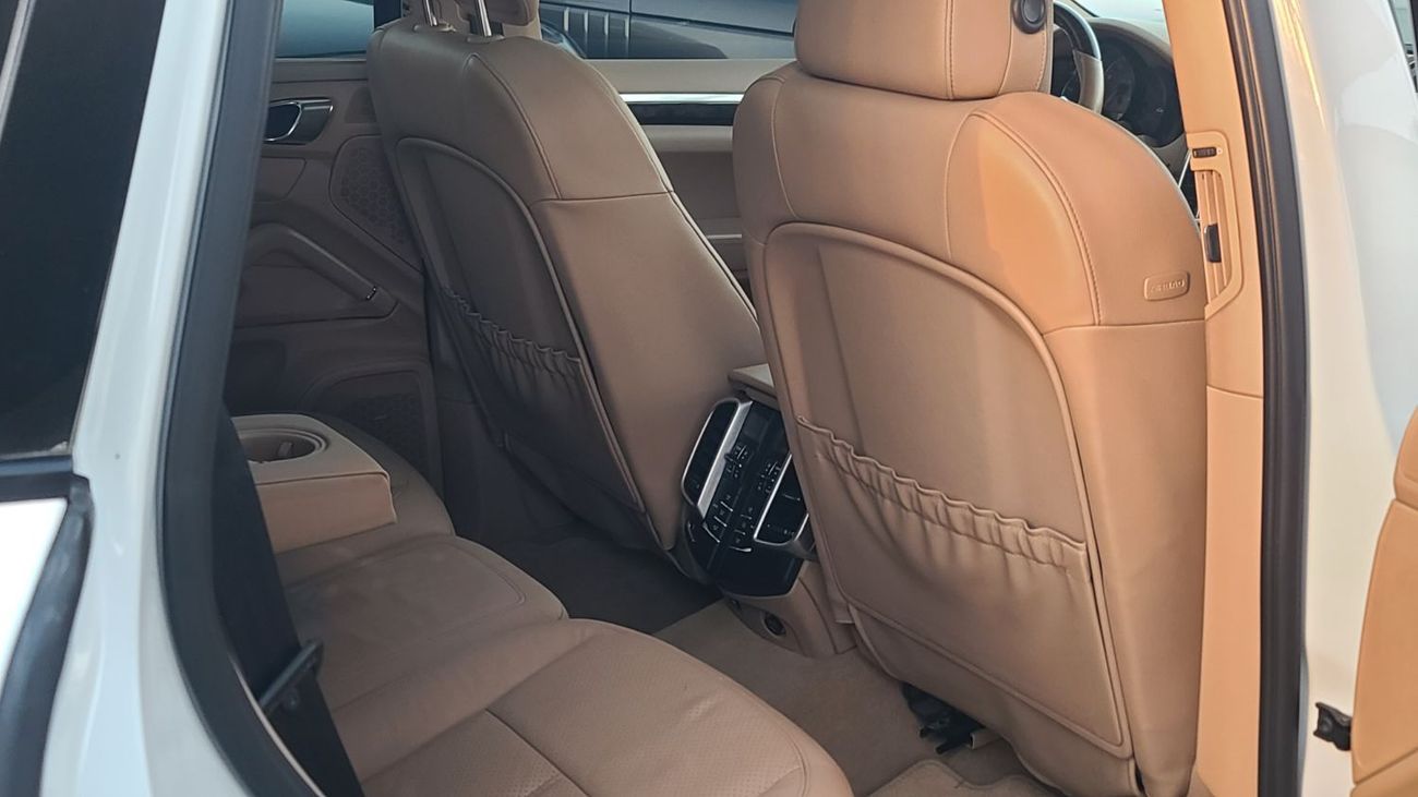 Porsche Cayenne S 4.8L