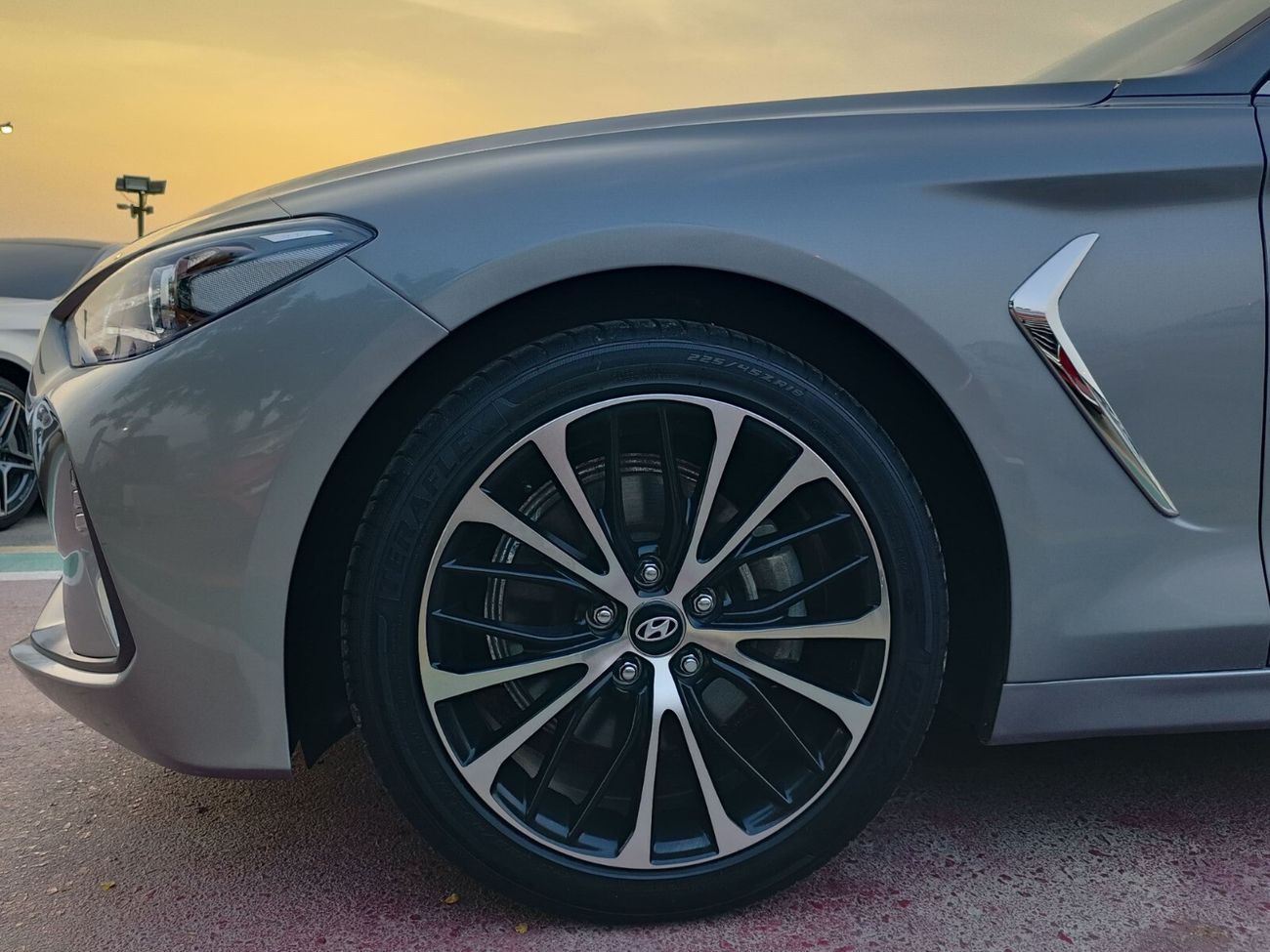جينيسس G70 / SUNROOF/ LEATHER/ TRIP TONIC/ FULL OPT/ 820 MONTHLY / LOT#72947