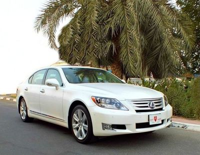 Lexus LS 600 HL HYBRID 5.0L-8CYL FULLY SERVICED- FULLY LOADED LAST SERVICE DONE: 47 000 KILOMETER - JUNE 2018 AL