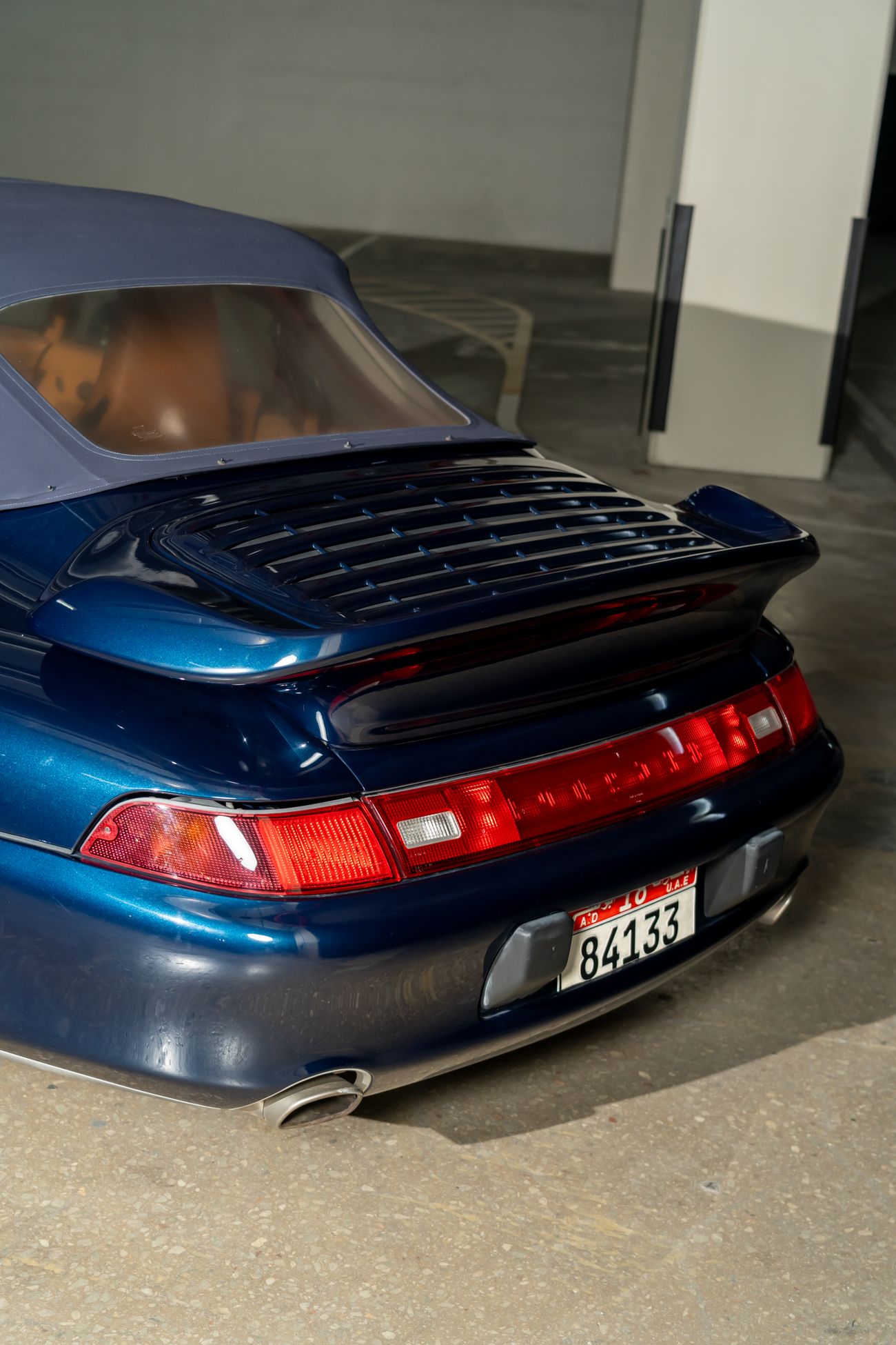 Porsche 911 993 Carrera 2 Cabriolet Turbo Look