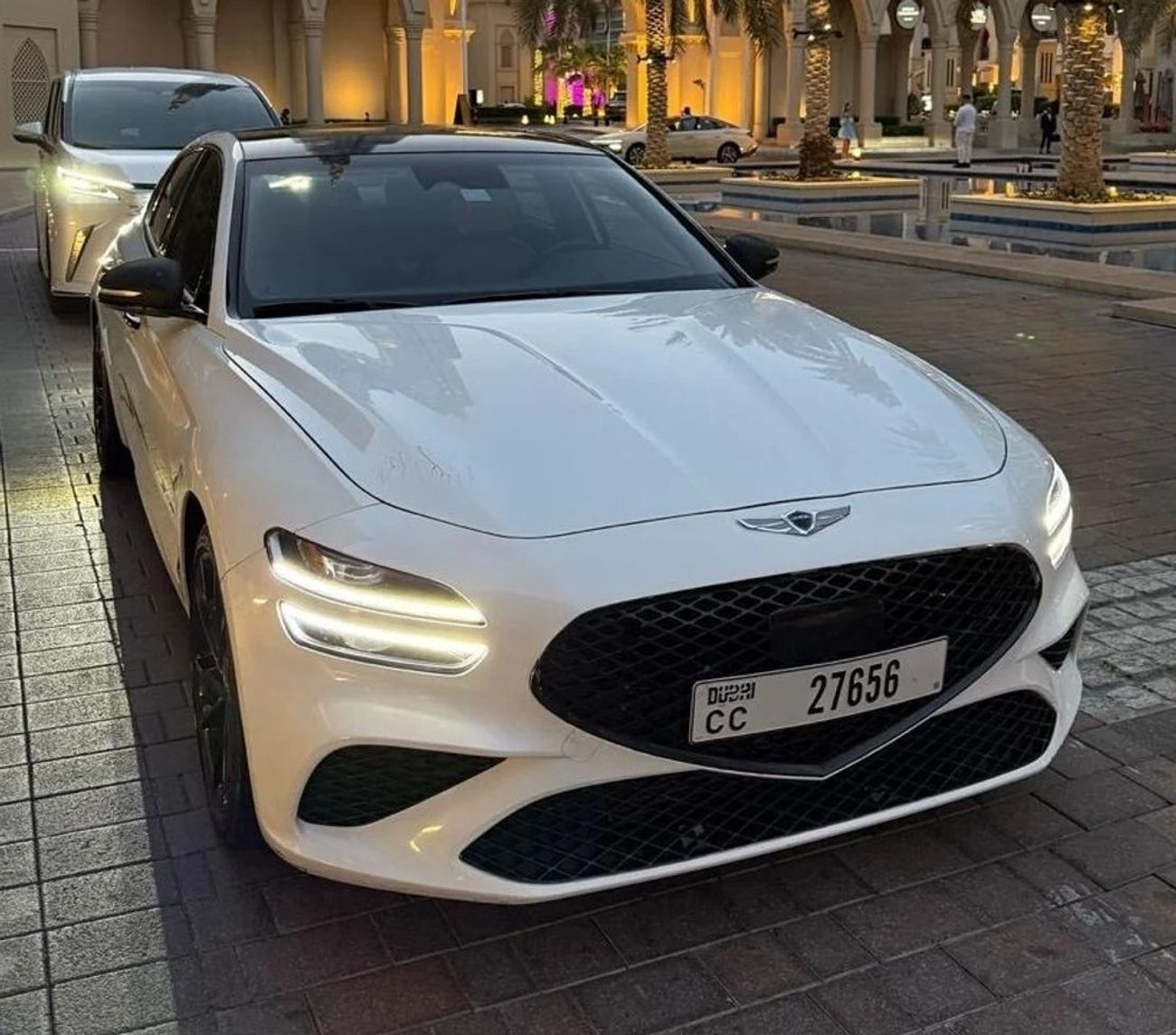 Genesis G70 Platinum 2.0L RWD