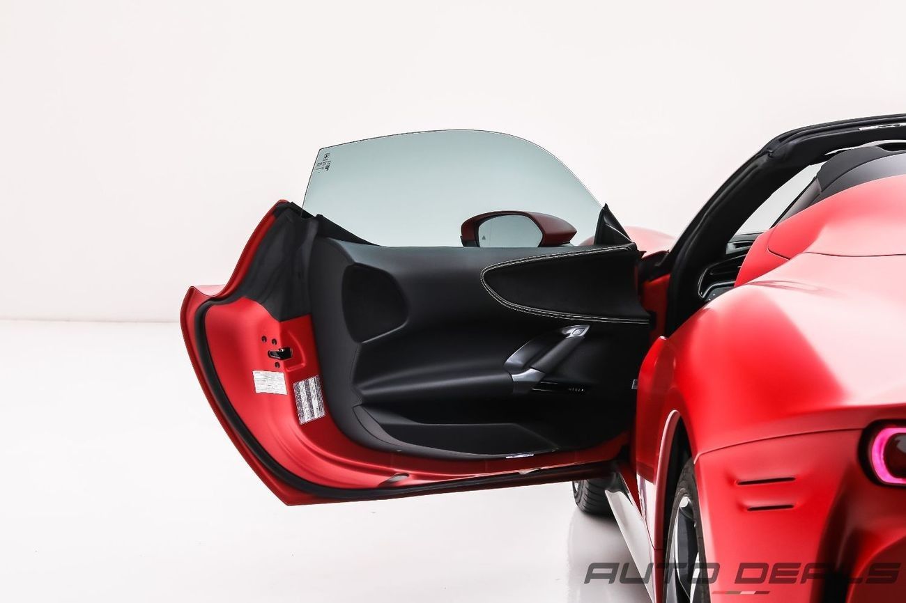 فيراري SF90 سبيدر 2023 Ferrari SF 90 Spider | Service Contract | Extremely Low Mileage | Fully Loaded | 4.0L V8