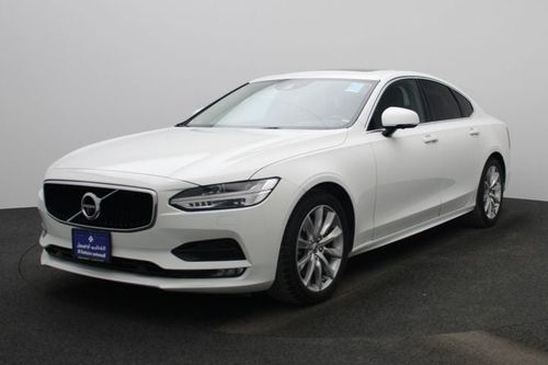 فولفو S90 T5 Momentum 3.0