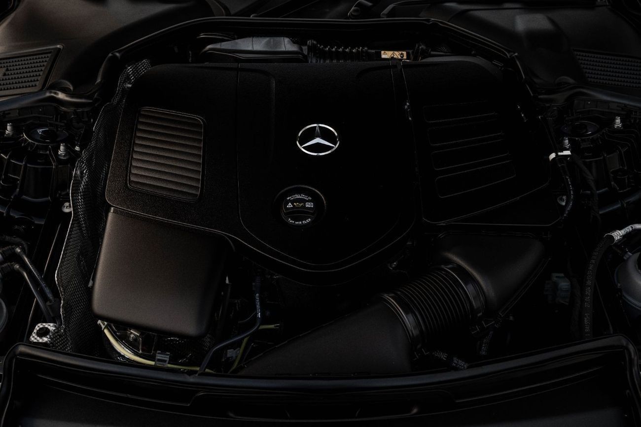 مرسيدس بنز C200 C200 AMG | 4,504 P.M | 0% Downpayment | 5 YEARS AGENCY WARRANTY!