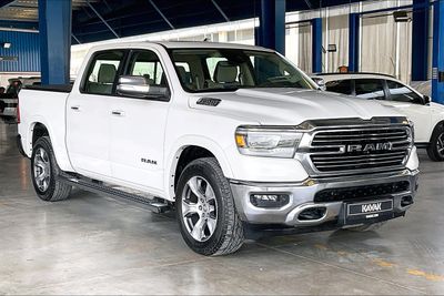 RAM 1500 Laramie Crew Cab | Guaranteed Warranty | 0 Down Payment