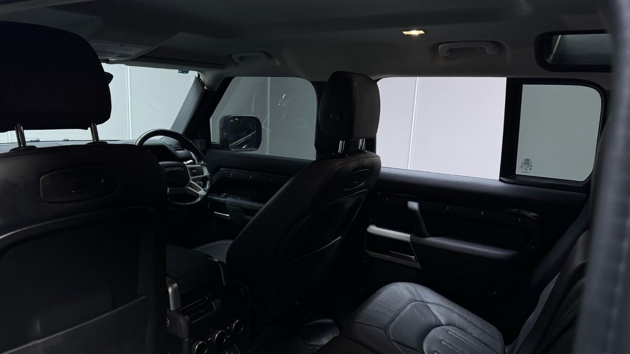 لاند روفر ديفندر Land Rover defender 2022 model full options