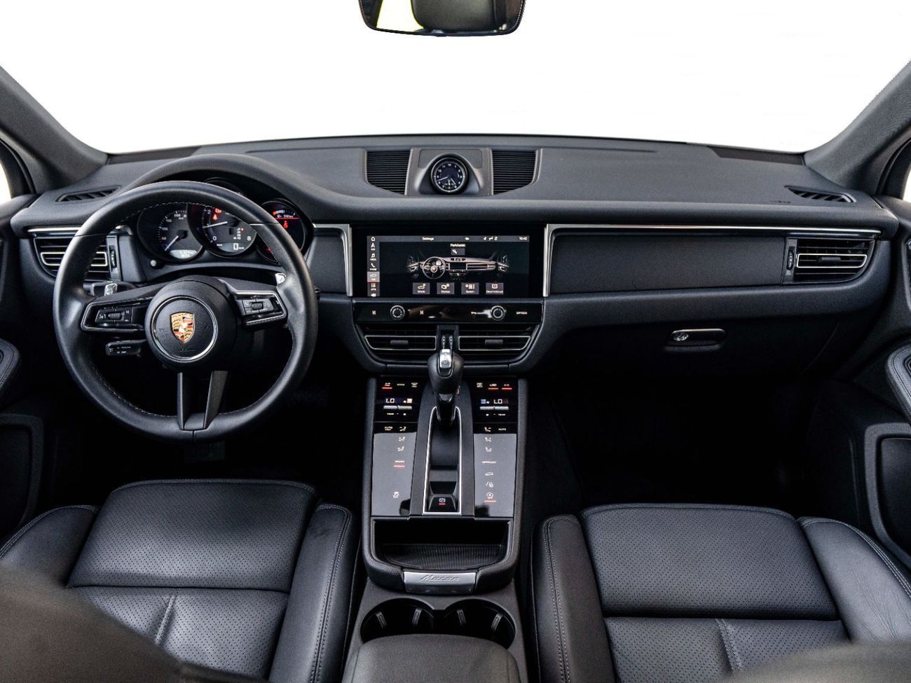بورش ماكان Std 2.0L (252 HP)