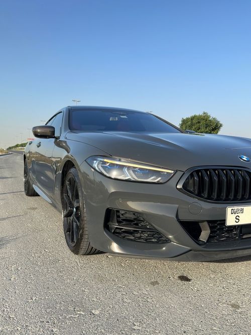 بي أم دبليو M850i
