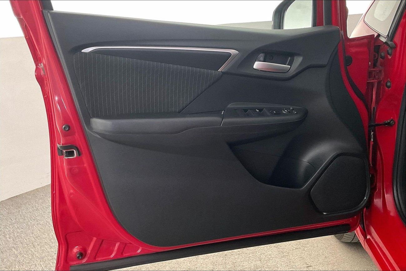 Honda Jazz EX | Guaranteed Warranty | 0 Down Payment