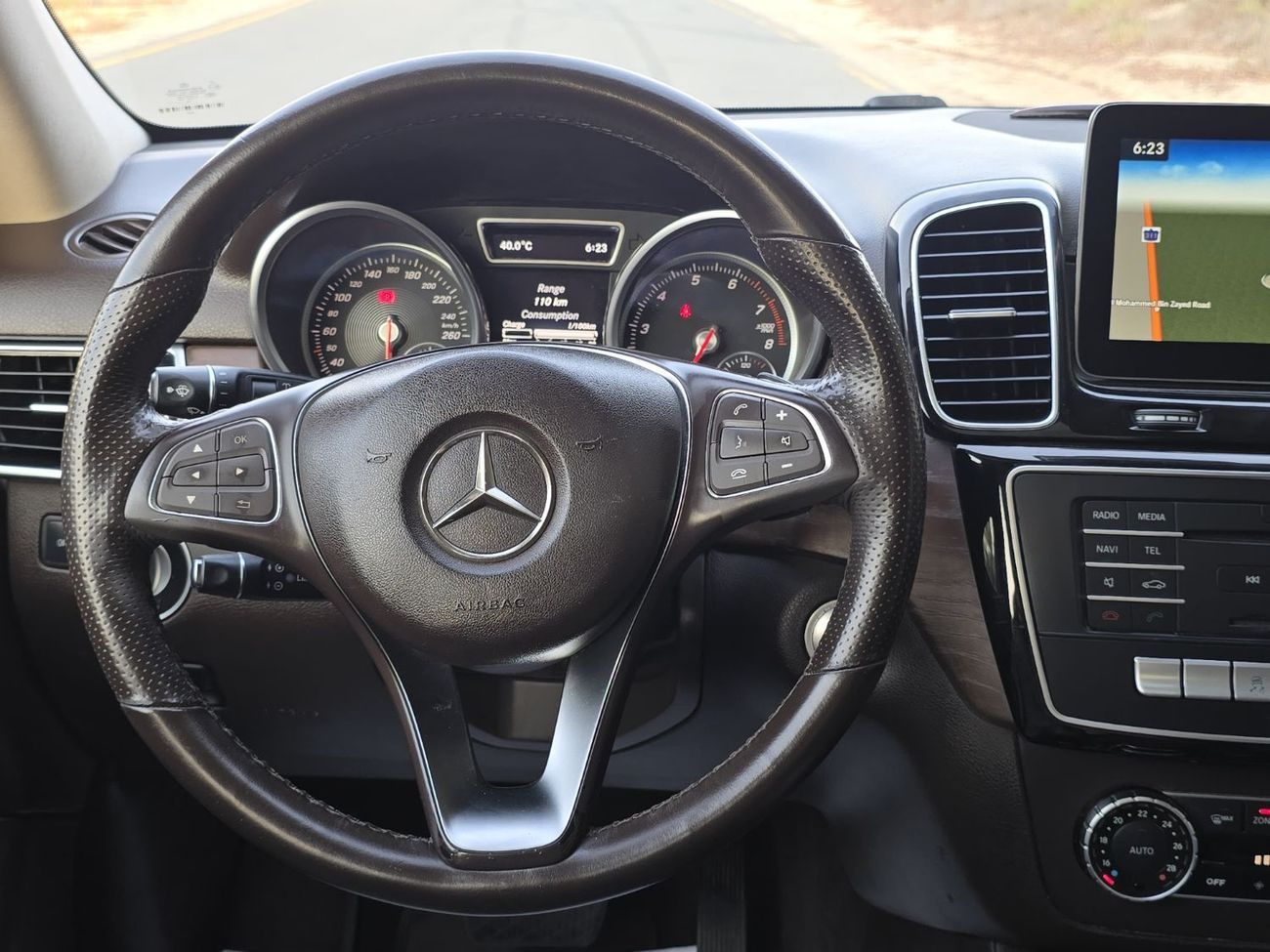 مرسيدس بنز GLE 400 Std 3.0L