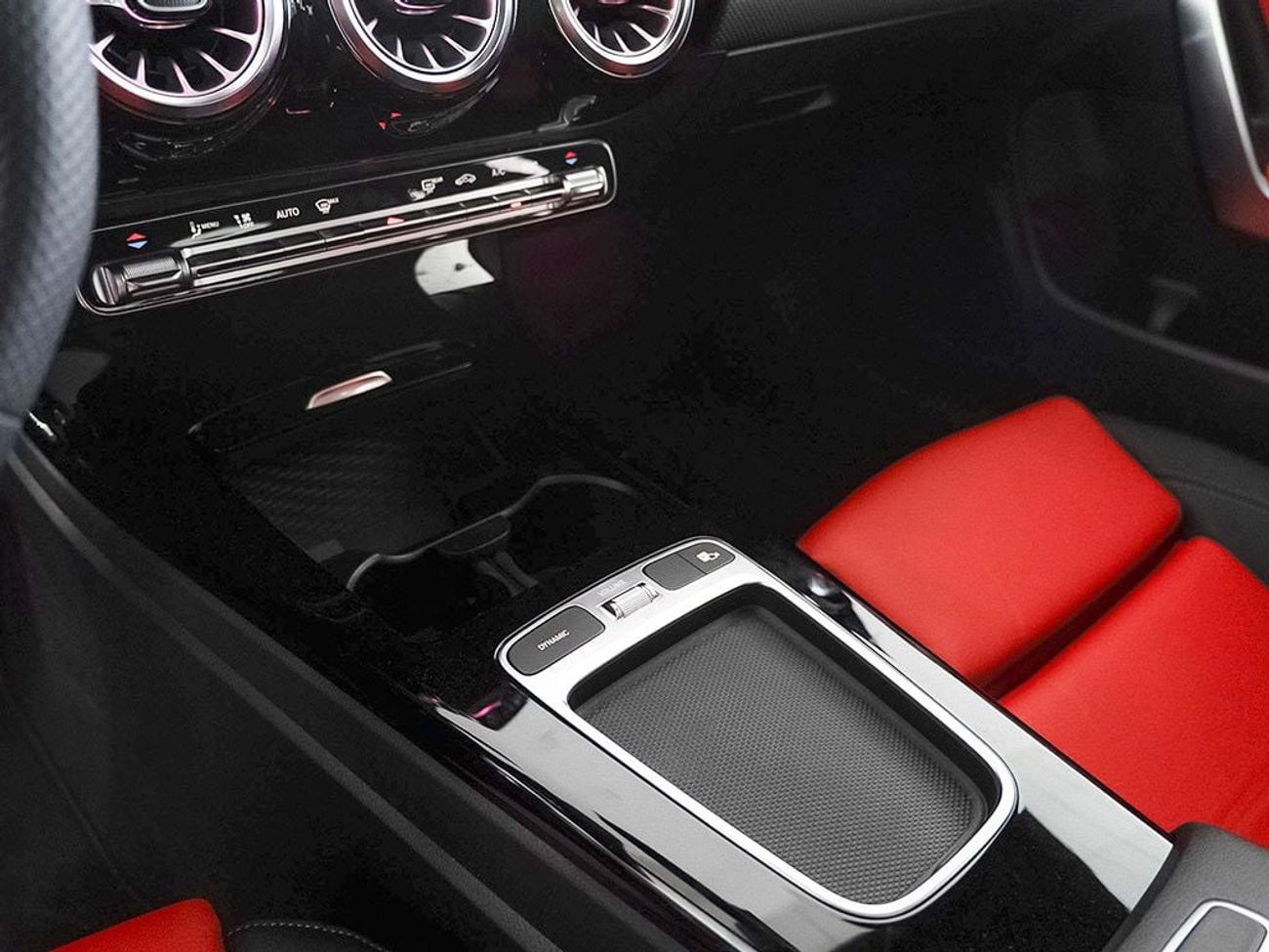 مرسيدس بنز CLA 250 4MATIC