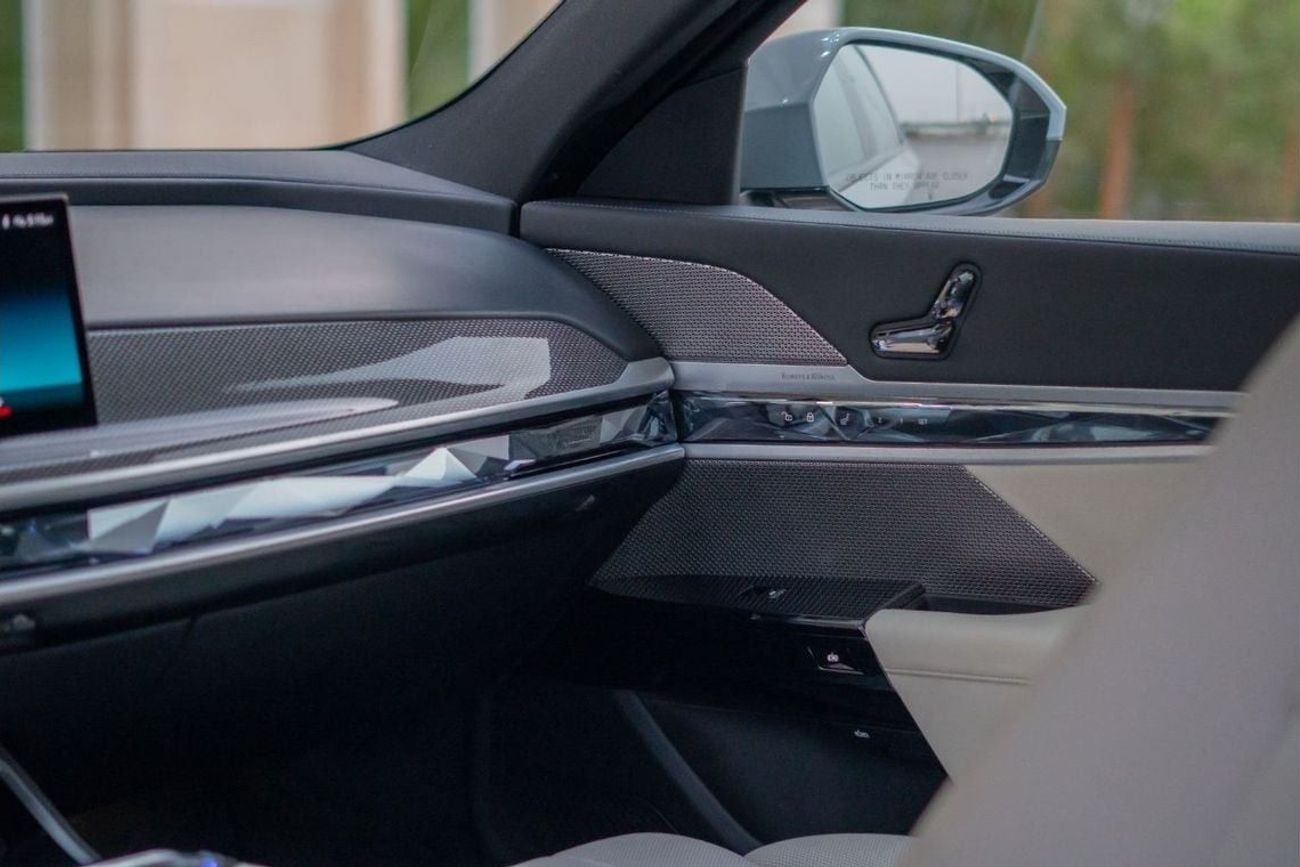 بي أم دبليو 740Li M POWER