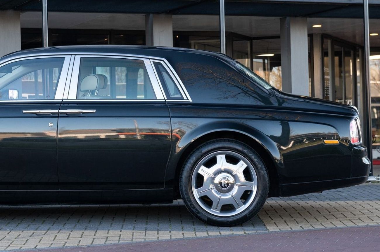 Rolls-Royce Phantom VII V12 6.75