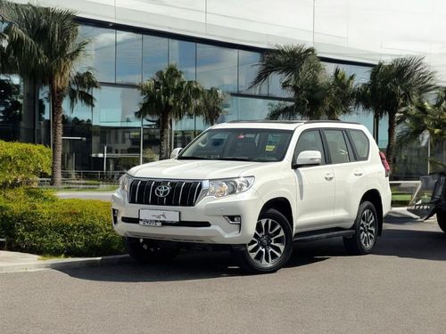 Toyota Land Cruiser GXR 4.0LAED 2,480 PM |TOYOTA PRADO GXR  |  4.0L V6| GCC | MINT CONDITION | WELL MAINTAINED |0% DOWNP