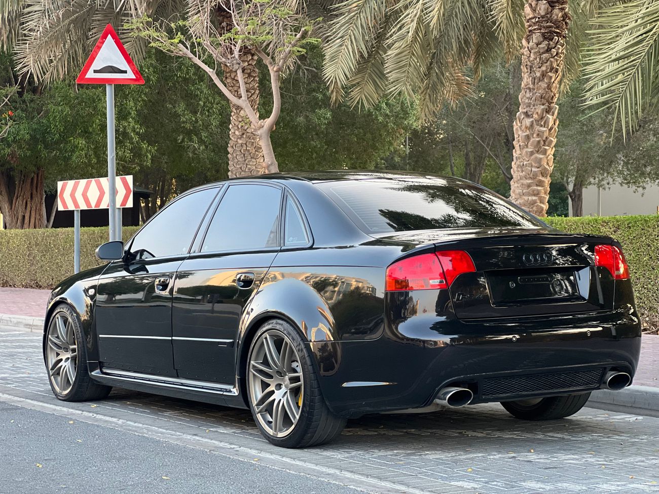 أودي RS4 B7 4.2 Quattro Manual 2006