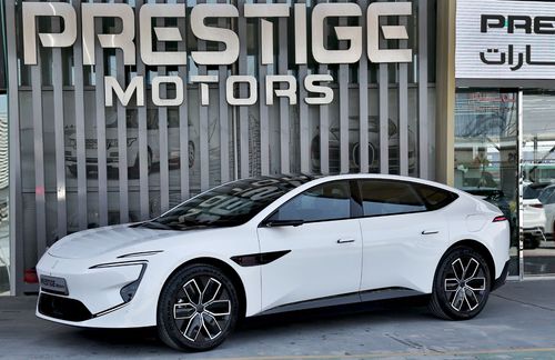 أفاتر 12 GT AWD