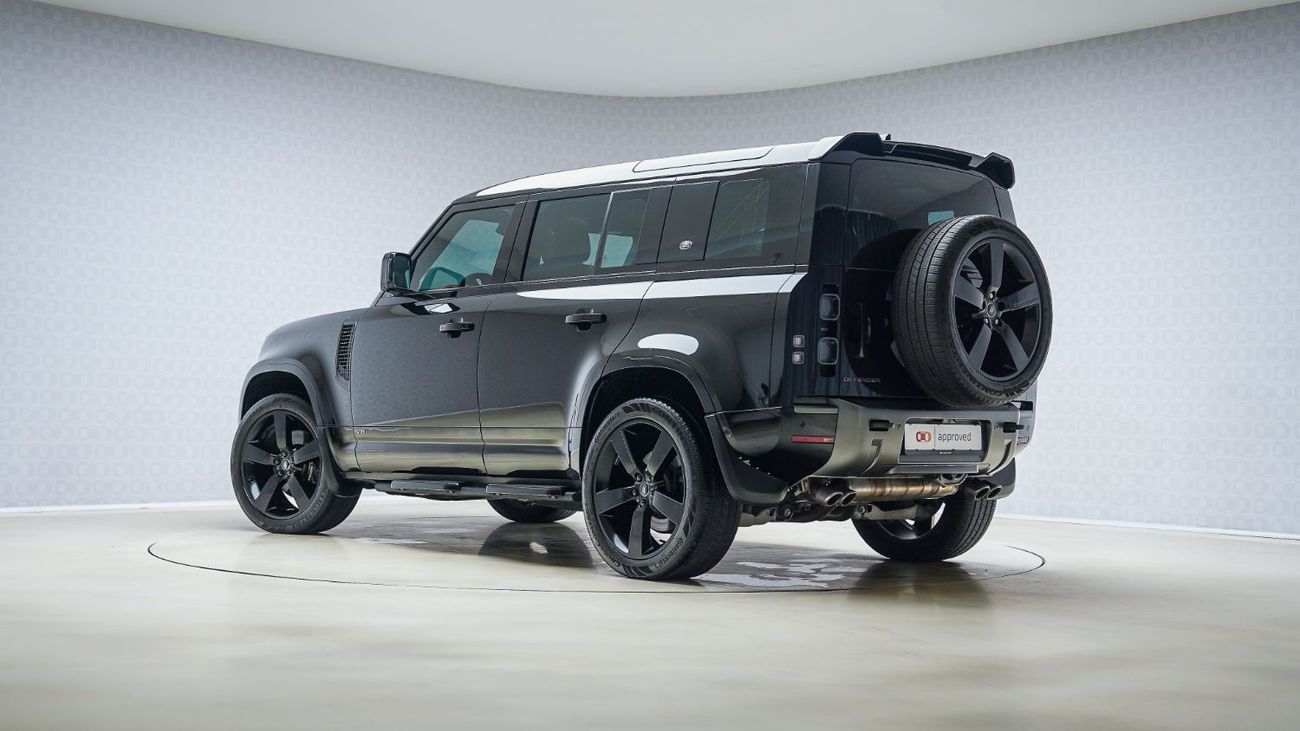 لاند روفر ديفندر Defender 110 P525 V8 Edition  | AED 6,380 PM | Warranty Feb-2027 | GCC