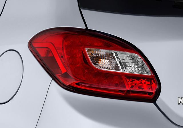 Mitsubishi Mirage exterior - Tail light