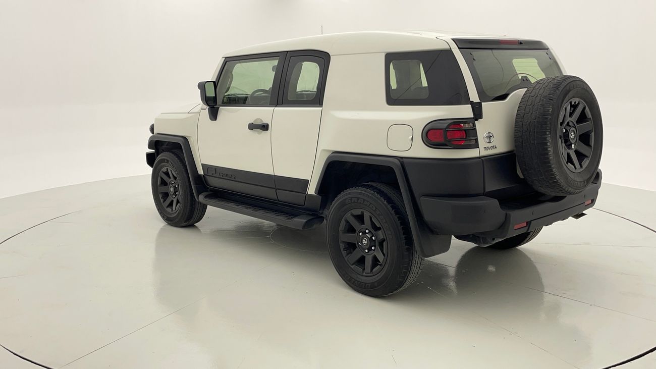 Toyota FJ Cruiser GXR 4 | Zero Down Payment | Home Test Drive