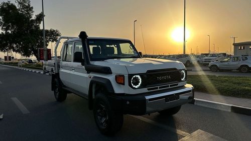 Toyota Land Cruiser Pick Up AUTO 2.8 DIESEL