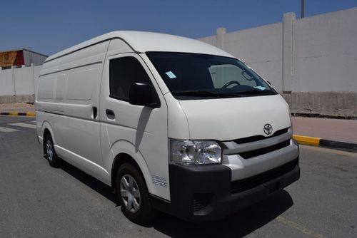 تويوتا هاياس Toyota Hiace Highroof Van, model:2018