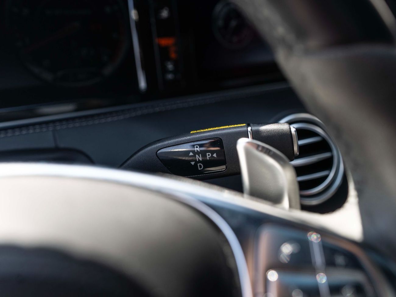 مرسيدس بنز S 63 AMG Std 5.5L