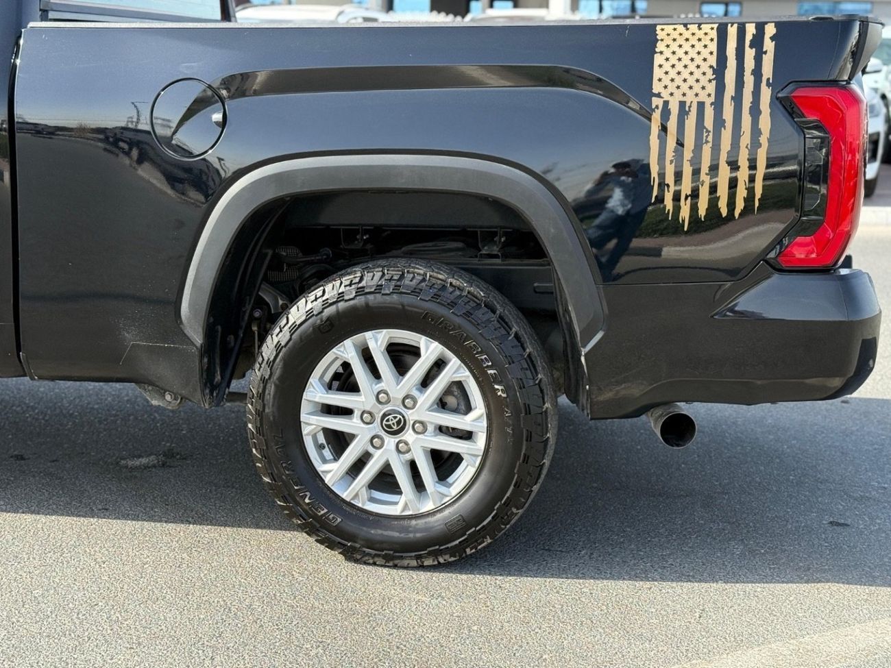 تويوتا تاندرا Toyota Tundra CREWMAX SR5 4WD