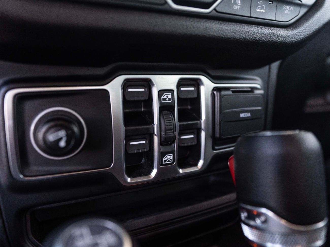 جيب رانجلر Rubicon 3.6L A/T (5 Seater)
