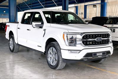 فورد F 150 Platinum FX4 - Super Crew | شامل الضمان | 0 ﺪﻔﻋﺓ ﺃﻮﻟﻯ