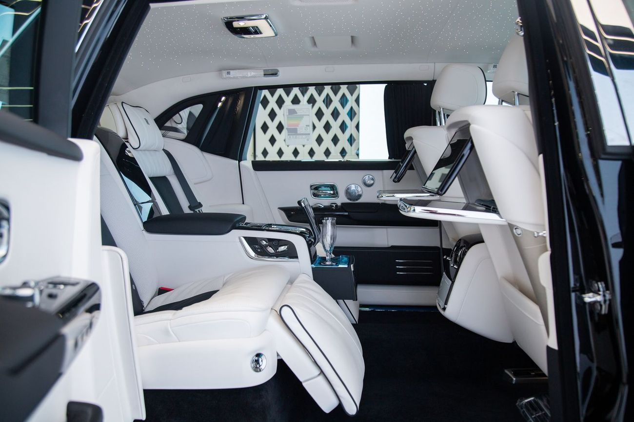 Rolls-Royce Phantom EWB 6.8L