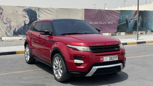 لاند روفر رانج روفر إيفوك HSE Dynamic 2.0L (5 Door)