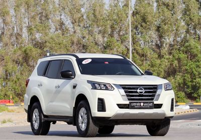 نيسان إكستيرا SE 2.5L RWD