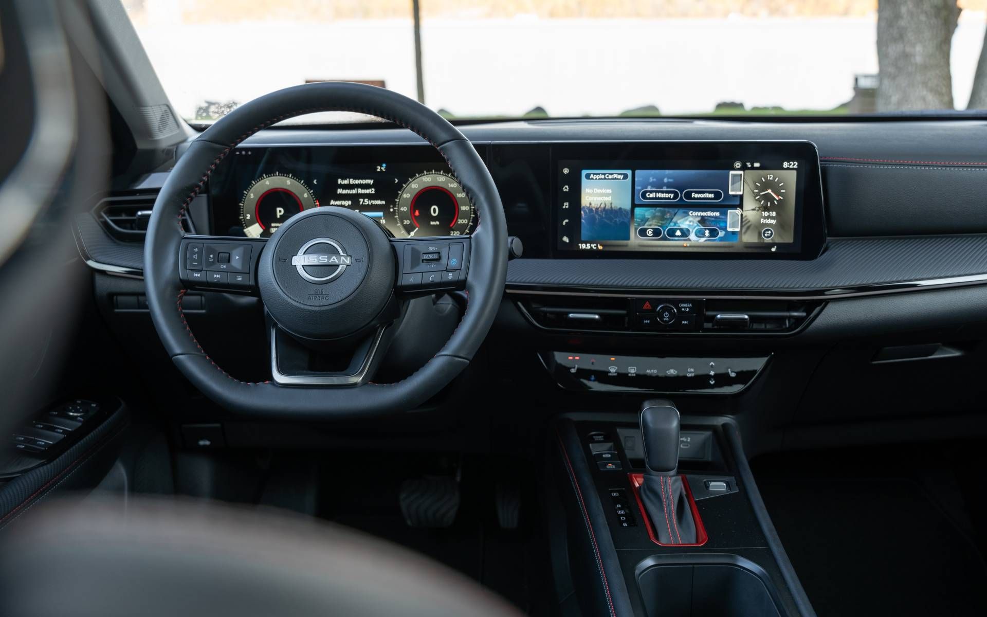Nissan Kicks interior - Cockpit