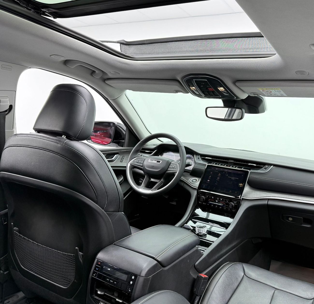 جيب جراند شيروكي L Limited 3.6L 2023 Jeep Grand Cherokee L Limited, Jeep Warranty + Service Pack, Full Jeep Service H