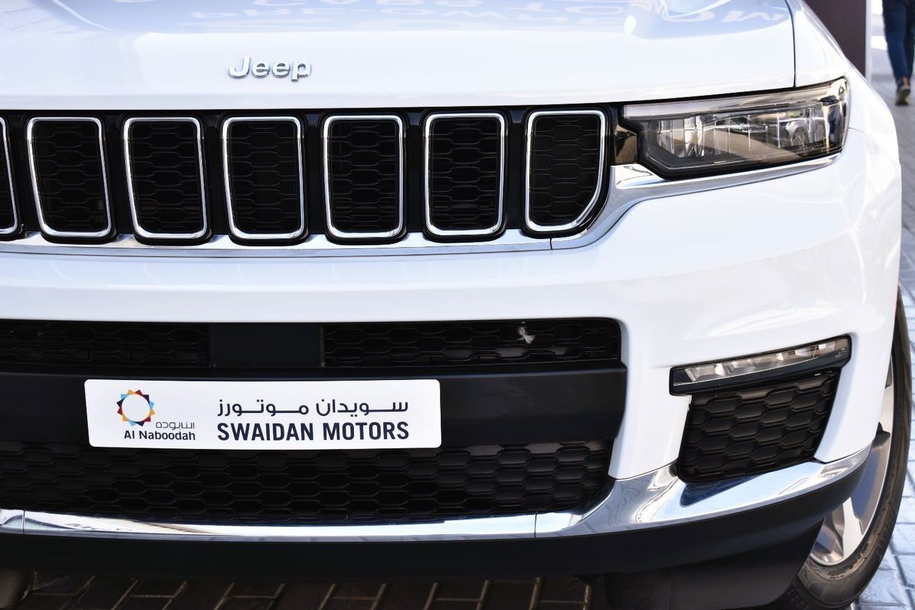 Jeep Grand Cherokee L Limited 3.6L AED 2499 PM | 3.6L LIMITED 4X4 GCC DEALER WARRANTY