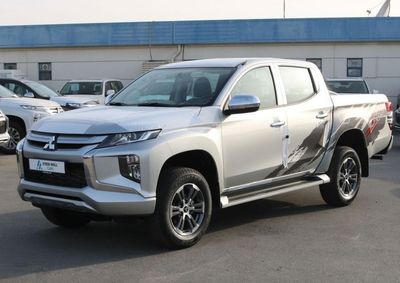 Mitsubishi L200 DIESEL - 2.4L -  DOUBLE CABIN - 4X4 - 6MT - POWER LOCKS AND POWER WINDOWS - EXPORT ONLY