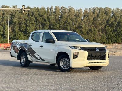 ميتسوبيشي L200 GL 2.5L Double Cab Utility RWD