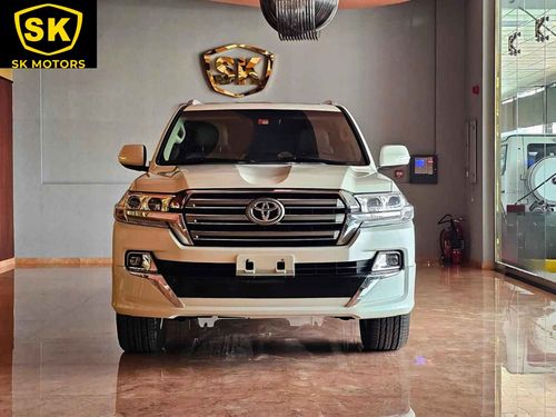تويوتا لاند كروزر GXR V6/ SUNROOF/ WARANTY/ FSH/ SINGLE USER/ LEATHER/ FREE REGISTERATION/ 2266 MONTHLY /LOT#20936