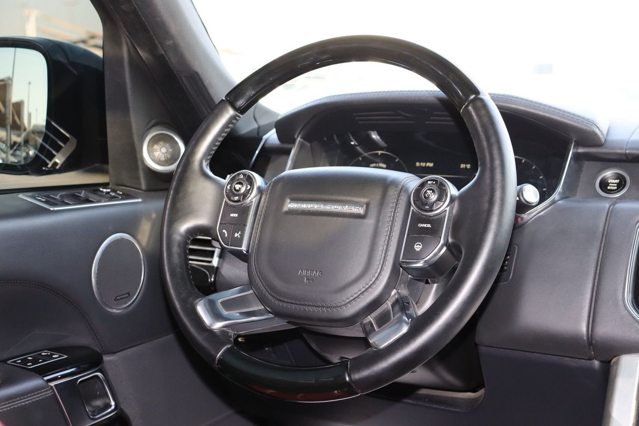 Land Rover Range Rover Supercharged 5.0L Range Rover HSE Supercharged/ 2015/ GCC / Free Accident