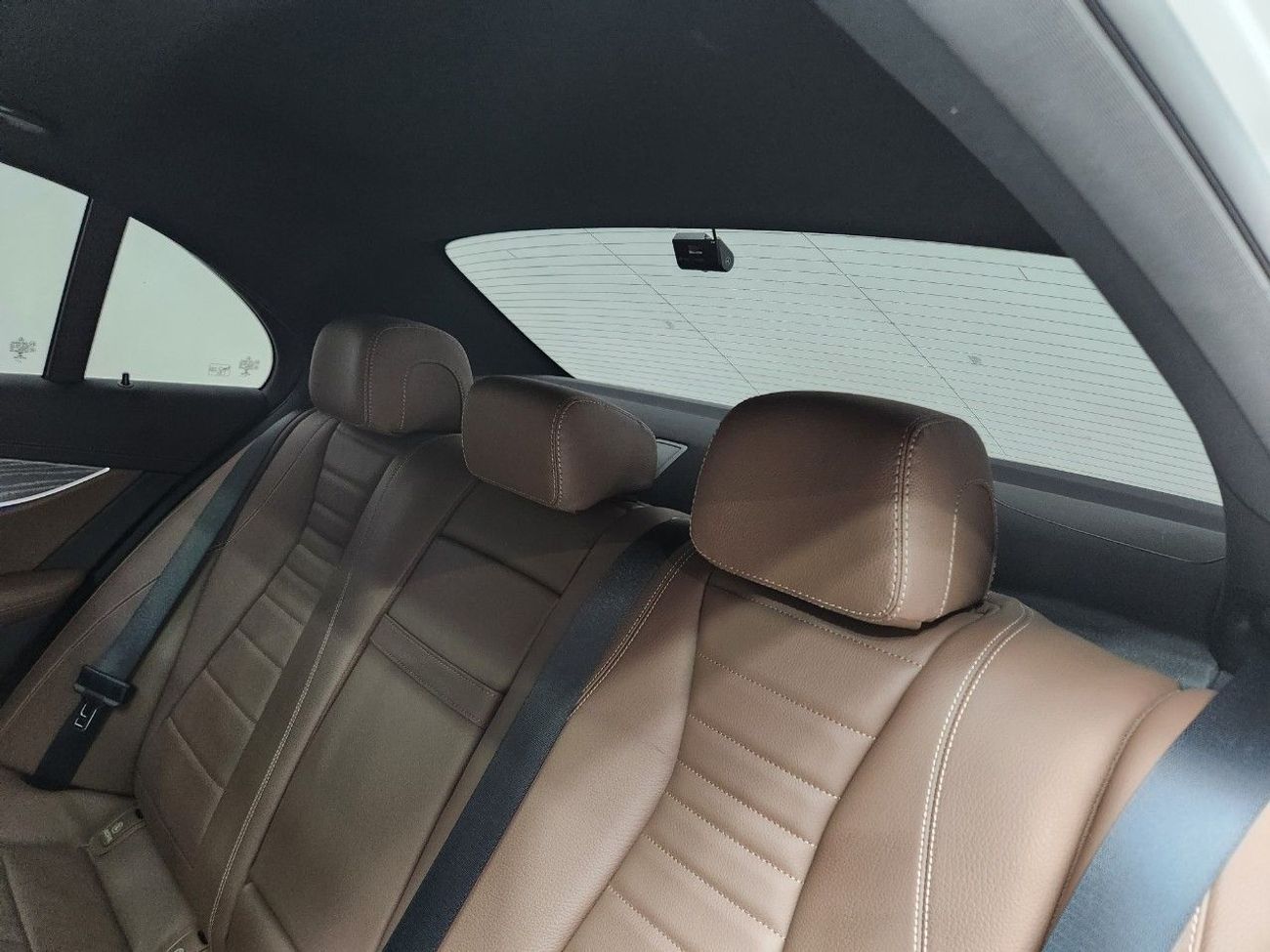 Mercedes-Benz E 350 2022 MERCEDES BENZ E (G) 3.5 E350 4 MATIC AVANTGARDE