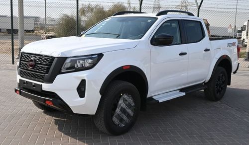نيسان نافارا NISSAN NAVARA 2.5 DIESEL PRO4X 4X4 AT 2025