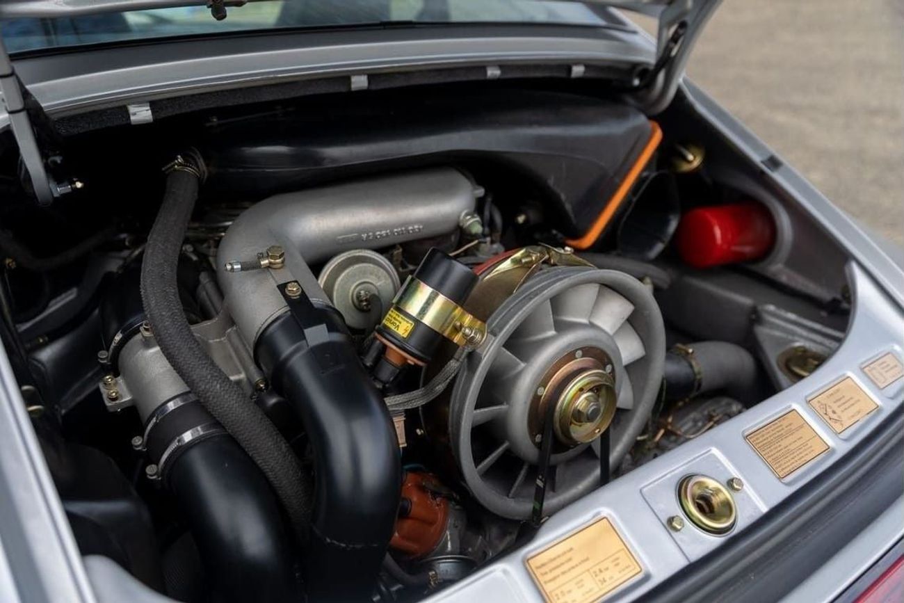 Porsche 930 911 / 930 Turbo