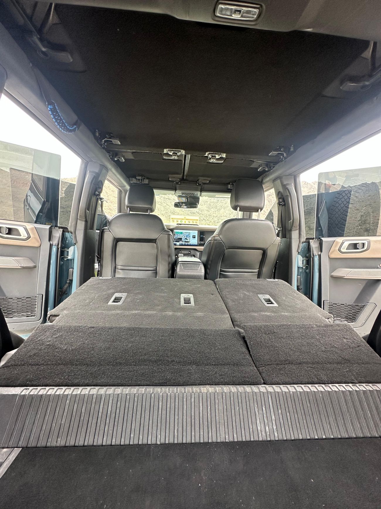 فورد برونكو Wildtrak 2.7L (5 Seater)