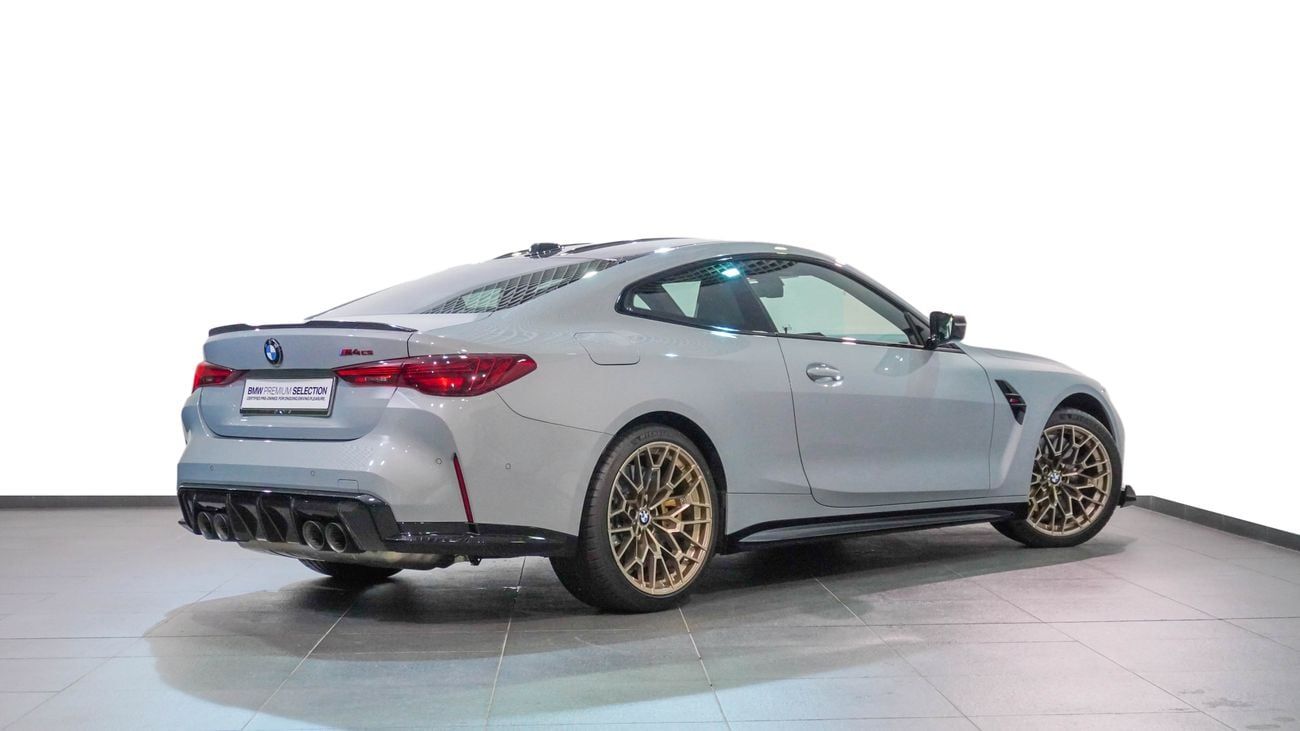 BMW M4 CS