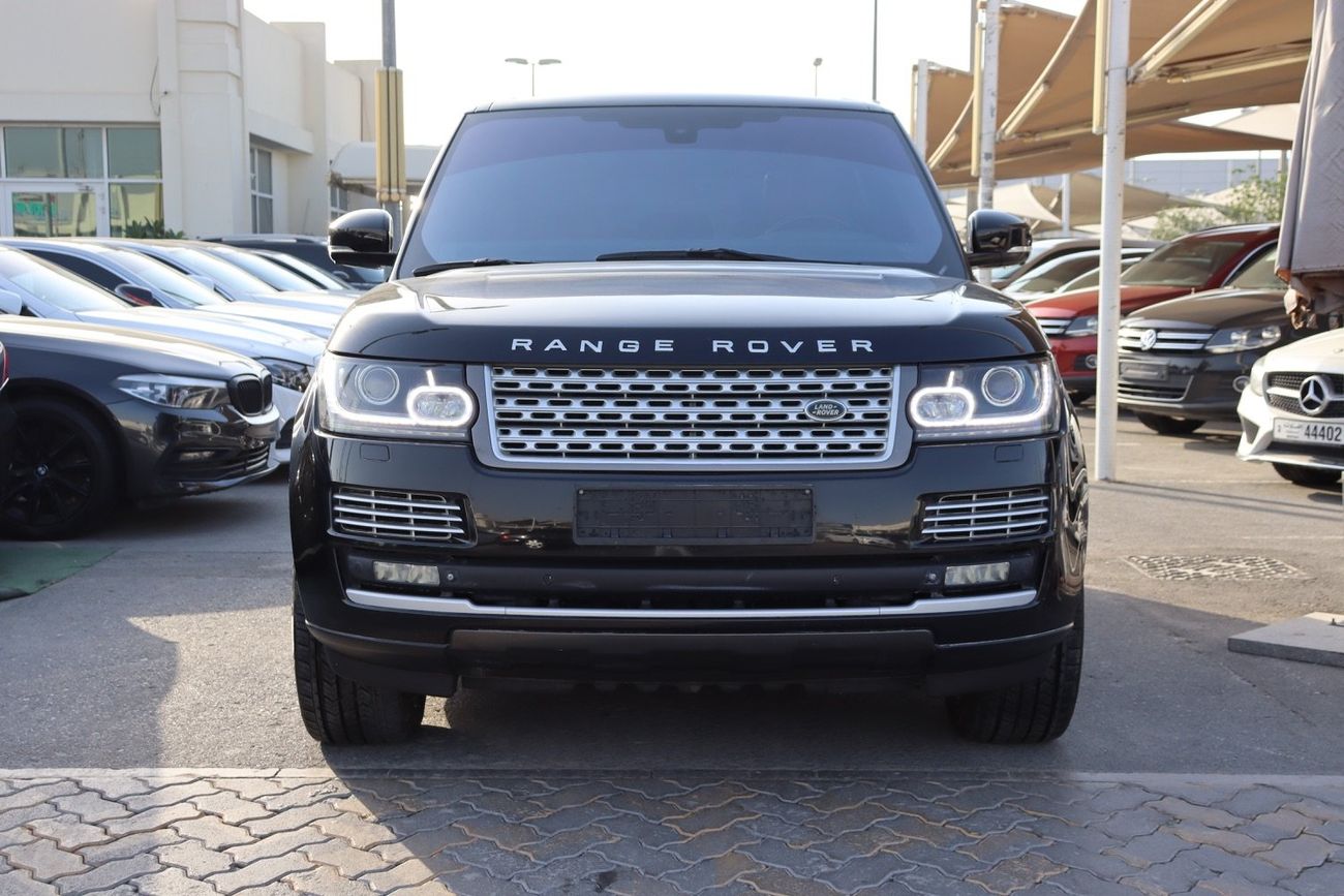 Land Rover Range Rover Supercharged 5.0L Range Rover HSE Supercharged/ 2015/ GCC / Free Accident